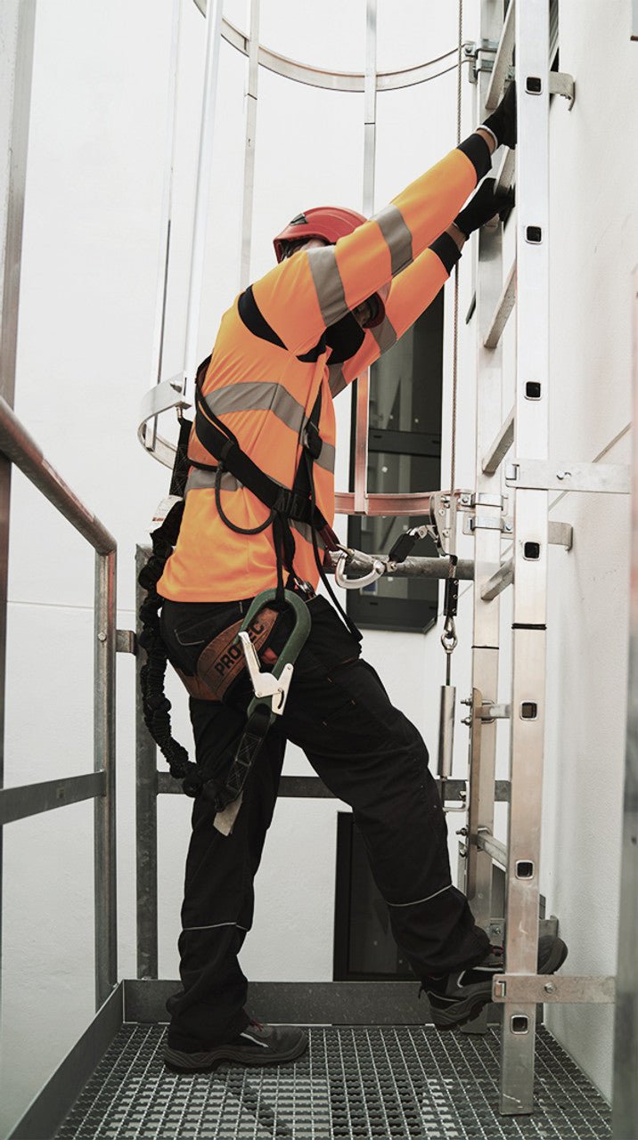 Frontline VLCS Ladder Cable Vertical Lifeline System (Stainless Steel) 20' - Lined Out Frontline VLCS Ladder Cable Vertical Lifeline System (Stainless Steel) 20'Work Safety Harnesses