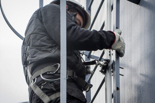 Frontline VLRS Securail Pro Vertical Lifeline System 40' - Lined Out Frontline VLRS Securail Pro Vertical Lifeline System 40'Work Safety Harnesses