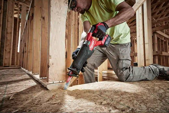 M18 FUEL SAWZALL Reciprocating Saw (Tool Only) - (89 - 2821 - 20) - Lined Out M18 FUEL SAWZALL Reciprocating Saw (Tool Only) - (89 - 2821 - 20)Sawzall