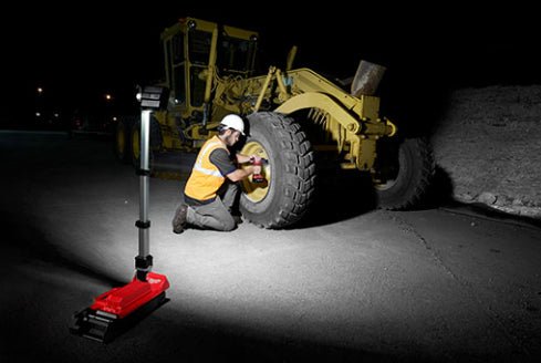 M18™ ROCKET™ Dual Pack Tower Light w/ ONE - KEY™ - 2120 - 20 - Lined Out M18™ ROCKET™ Dual Pack Tower Light w/ ONE - KEY™ - 2120 - 20tower light