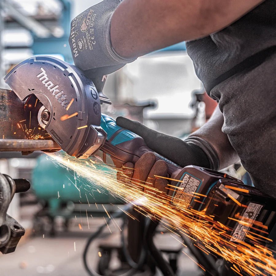 Makita GAG14M1 40V max XGT® Brushless Cordless 4‑1/2” / 6" Paddle Switch Angle Grinder Kit, with Electric Brake (4.0Ah) - Lined Out Makita GAG14M1 40V max XGT® Brushless Cordless 4‑1/2” / 6" Paddle Switch Angle Grinder Kit, with Electric Brake (4.0Ah)Grinders
