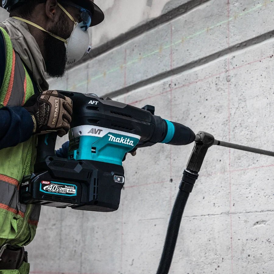 Makita GRH05M1 40V max XGT® Brushless 1‑9/16" SDS‑MAX AVT® Rotary Hammer Kit, AFT®, AWS® Capable (4.0Ah) - Lined Out Makita GRH05M1 40V max XGT® Brushless 1‑9/16" SDS‑MAX AVT® Rotary Hammer Kit, AFT®, AWS® Capable (4.0Ah)Handheld Power Drills