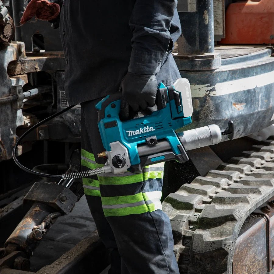 Makita XPG01Z 18V LXT Lithium - Ion Cordless Grease Gun - Lined Out Makita XPG01Z 18V LXT Lithium - Ion Cordless Grease GunGrease Guns