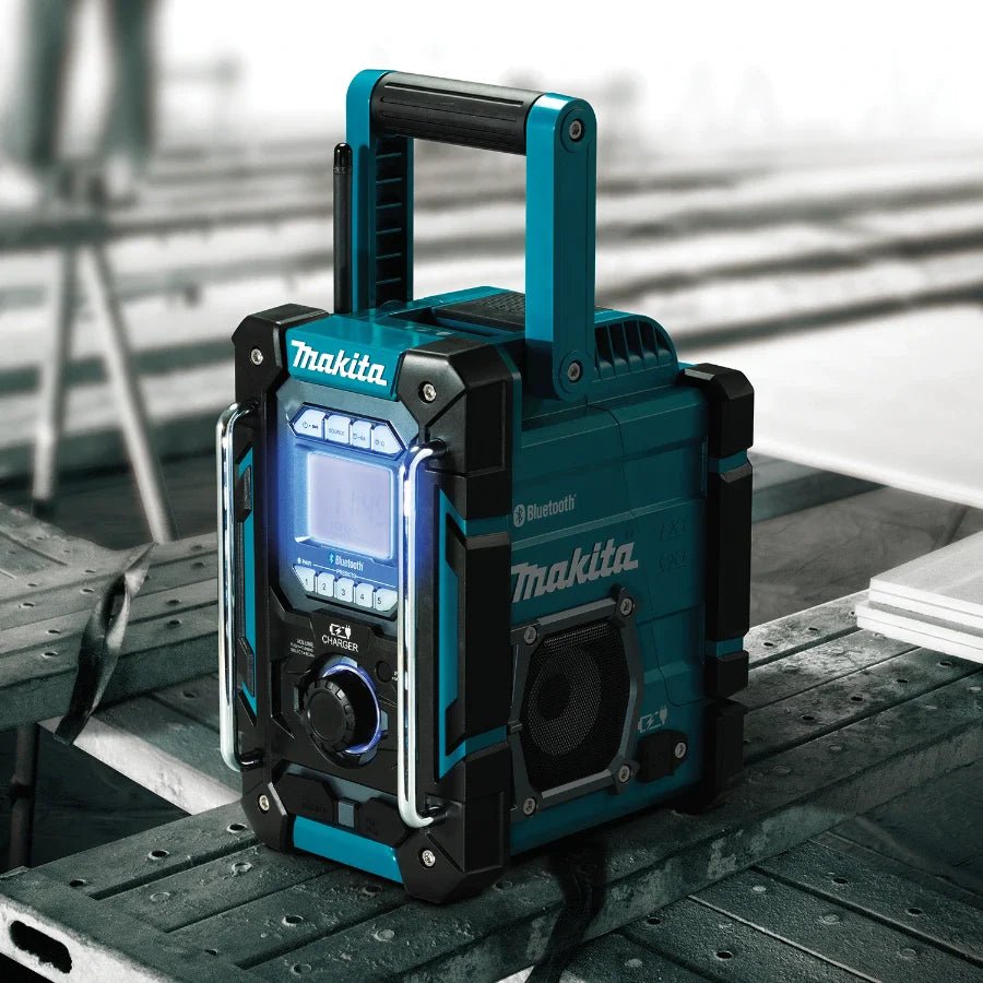Makita XRM10 18V LXT/12V max CXT Lithium - Ion Cordless Bluetooth Job Site Charger/Radio - Lined Out Makita XRM10 18V LXT/12V max CXT Lithium - Ion Cordless Bluetooth Job Site Charger/RadioRadios