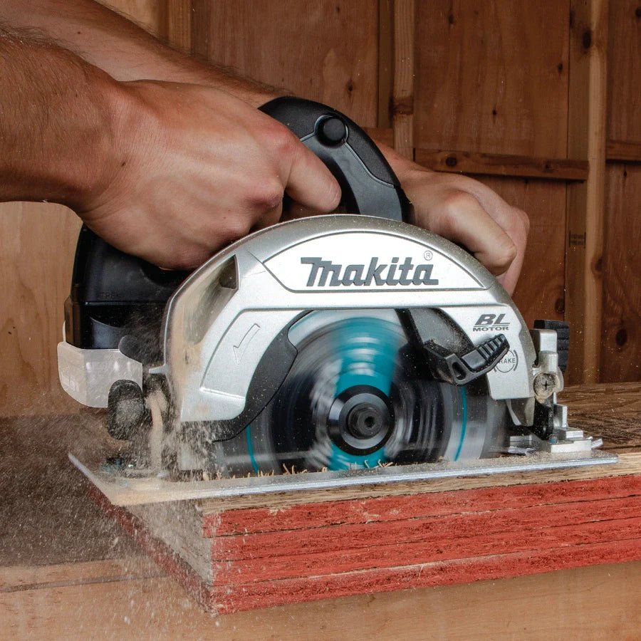 Makita XSH04ZB 18V LXT Sub - Compact Brushless Cordless 6 - 1/2" Circular Saw - Lined Out Makita XSH04ZB 18V LXT Sub - Compact Brushless Cordless 6 - 1/2" Circular SawHandheld Circular Saws