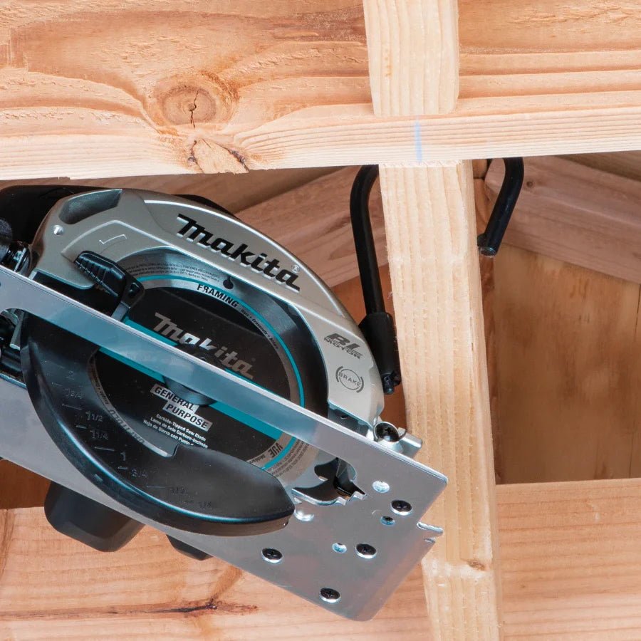 Makita XSH04ZB 18V LXT Sub - Compact Brushless Cordless 6 - 1/2" Circular Saw - Lined Out Makita XSH04ZB 18V LXT Sub - Compact Brushless Cordless 6 - 1/2" Circular SawHandheld Circular Saws
