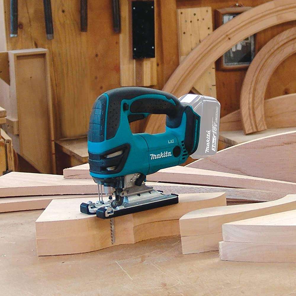 Makita XVJ03Z 18V LXT Lithium - Ion Cordless Jig Saw (Tool Only) - Lined Out Makita XVJ03Z 18V LXT Lithium - Ion Cordless Jig Saw (Tool Only)Jigsaws