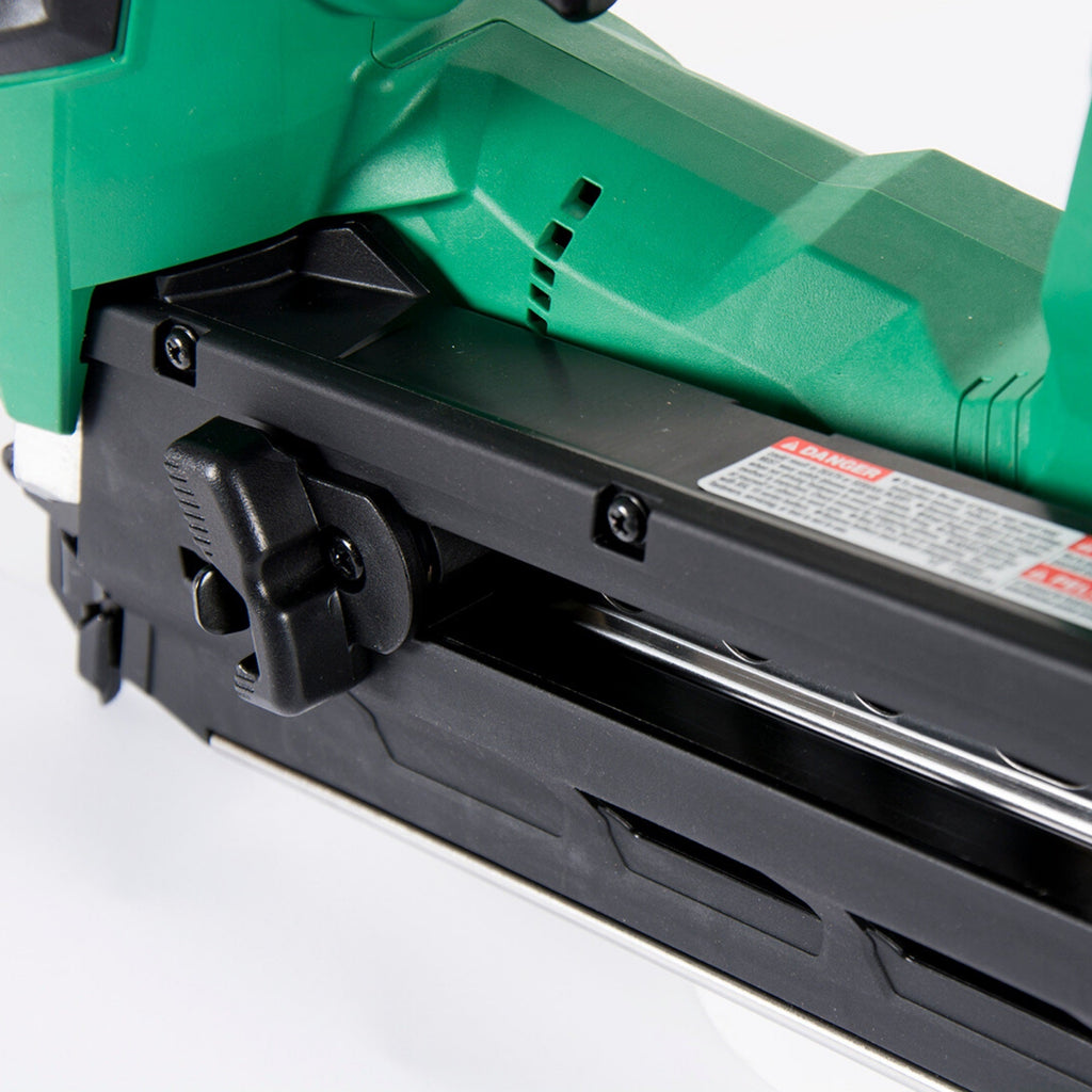 Metabo HPT NR1890DRSTM 18V MultiVolt™ Cordless 21 Degree 3 - 1/2" Plastic Strip Framing Nailer - Lined Out Metabo HPT NR1890DRSTM 18V MultiVolt™ Cordless 21 Degree 3 - 1/2" Plastic Strip Framing NailerNailers & Staplers