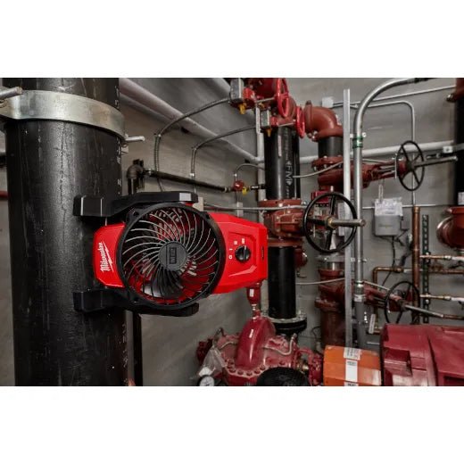 Milwaukee 0820 - 20 M12 Mounting Fan - Lined Out Milwaukee 0820 - 20 M12 Mounting FanVentilation Fans