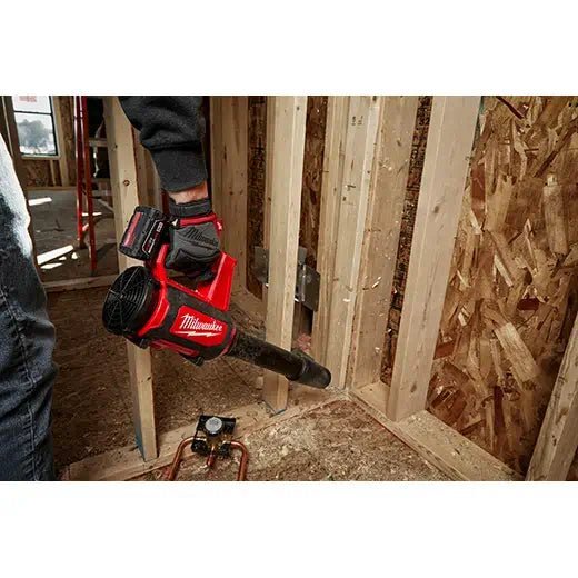 Milwaukee 0852 - 20 M12™ Compact Spot Blower - Lined Out Milwaukee 0852 - 20 M12™ Compact Spot BlowerLeaf Blowers