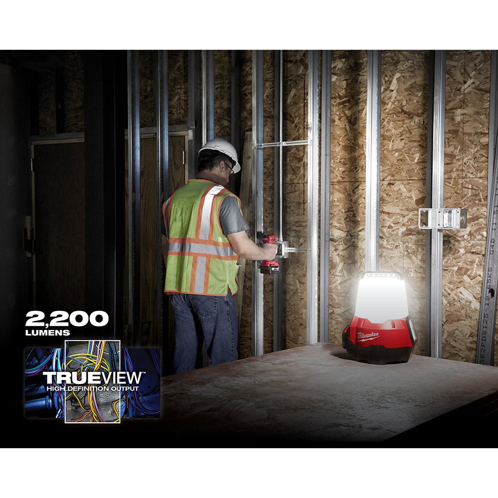 Milwaukee 2144 - 20 M18™ RADIUS™ Compact Site Light with Flood Mode - Lined Out Milwaukee 2144 - 20 M18™ RADIUS™ Compact Site Light with Flood ModeWork Lights