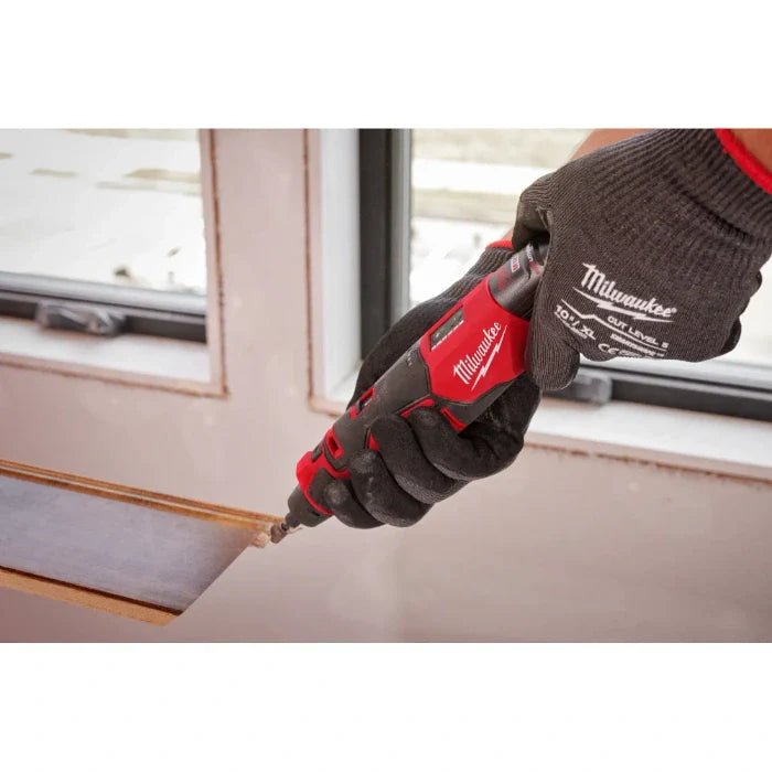 Milwaukee 2525 - 21 M12 Brushless Rotary Tool Kit - Lined Out Milwaukee 2525 - 21 M12 Brushless Rotary Tool KitCut - Off Saws