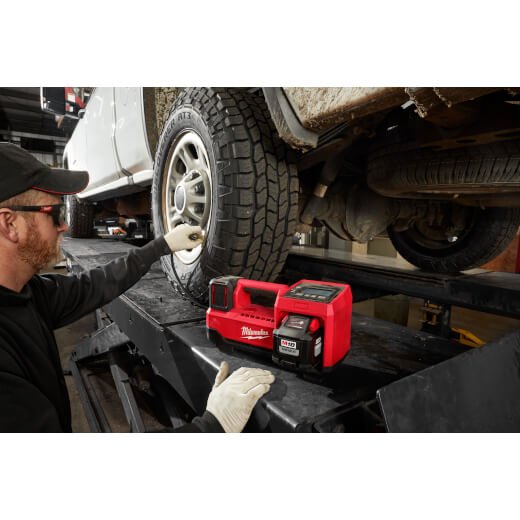 Milwaukee 2848 - 20 M18™ 18V Cordless Tire Inflator (Tool Only) - Lined Out Milwaukee 2848 - 20 M18™ 18V Cordless Tire Inflator (Tool Only)Compressors