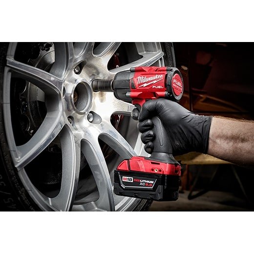 Milwaukee 2962P - 20 M18 FUEL™ 1/2 " Mid - Torque Impact Wrench w/ Pin Detent (Tool Only) - Lined Out Milwaukee 2962P - 20 M18 FUEL™ 1/2 " Mid - Torque Impact Wrench w/ Pin Detent (Tool Only)Impact Wrenches & Drivers