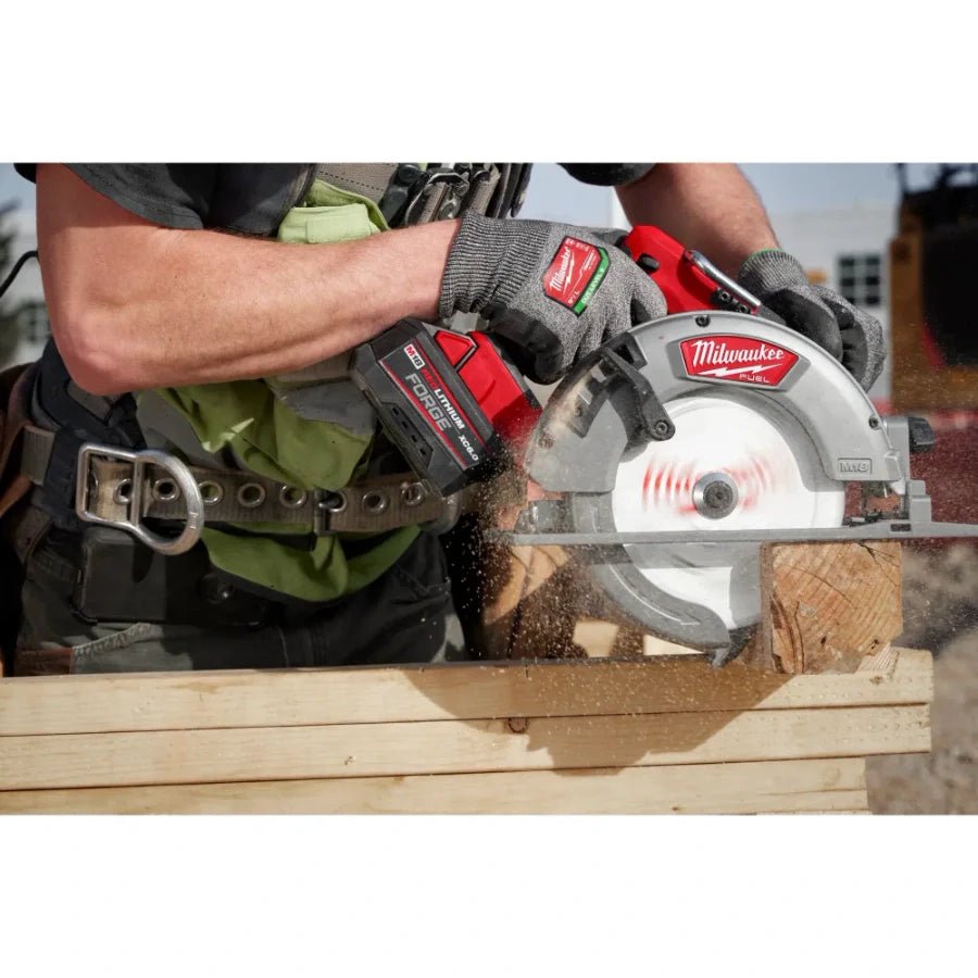 Milwaukee 48 - 11 - 1861 M18™ REDLITHIUM™ FORGE™ XC6.0 Battery Pack - Lined Out Milwaukee 48 - 11 - 1861 M18™ REDLITHIUM™ FORGE™ XC6.0 Battery PackPower Tool Batteries