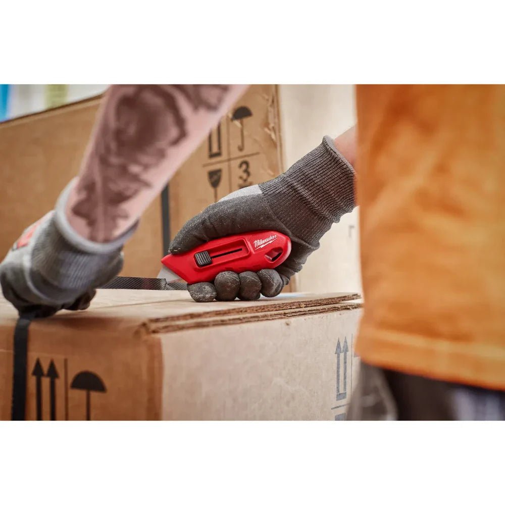 Milwaukee 48 - 22 - 1516 Compact Side Slide Utility Knife - Lined Out Milwaukee 48 - 22 - 1516 Compact Side Slide Utility KnifeUtility Knives
