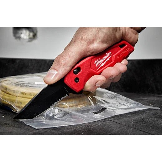 Milwaukee 48 - 22 - 1530 FASTBACK™ Spring Assisted Folding Knife - Lined Out Milwaukee 48 - 22 - 1530 FASTBACK™ Spring Assisted Folding KnifeUtility Knives