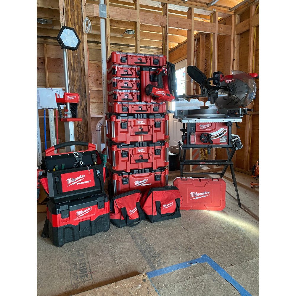 Milwaukee 48 - 22 - 8425 PACKOUT™ Large Tool Box - Lined Out Milwaukee 48 - 22 - 8425 PACKOUT™ Large Tool BoxTool Storage & Organization