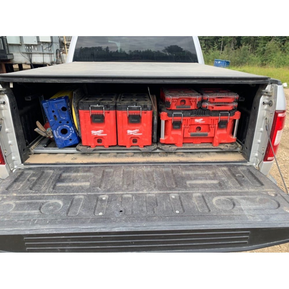 Milwaukee 48 - 22 - 8425 PACKOUT™ Large Tool Box - Lined Out Milwaukee 48 - 22 - 8425 PACKOUT™ Large Tool BoxTool Storage & Organization