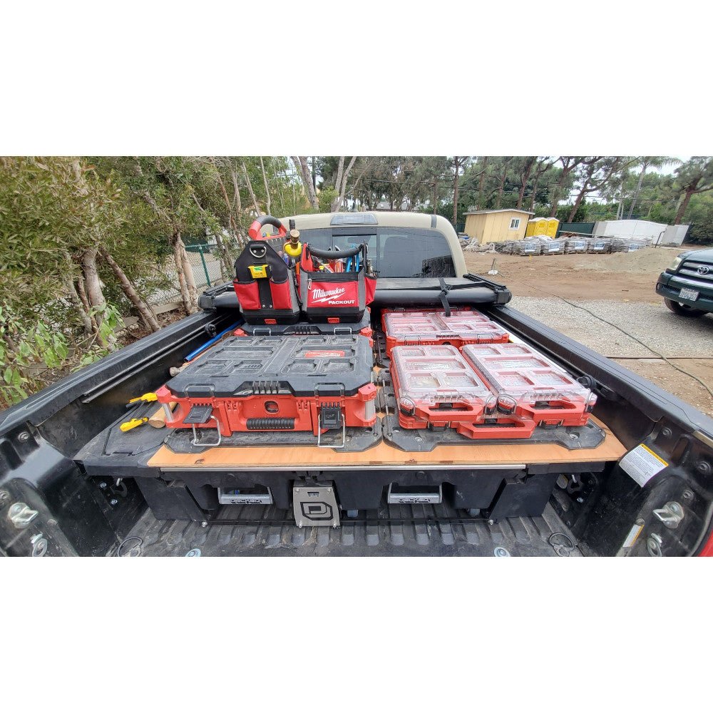 Milwaukee 48 - 22 - 8436Z PACKOUT™ Compact Low - Profile Organizer - Lined Out Milwaukee 48 - 22 - 8436Z PACKOUT™ Compact Low - Profile OrganizerTool Organizer Liners & Inserts