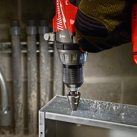 Milwaukee 48 - 89 - 9209 9 Step Drill Bit, 7/8" & 1 - 1/8" - Lined Out Milwaukee 48 - 89 - 9209 9 Step Drill Bit, 7/8" & 1 - 1/8"Drill & Screwdriver Accessories