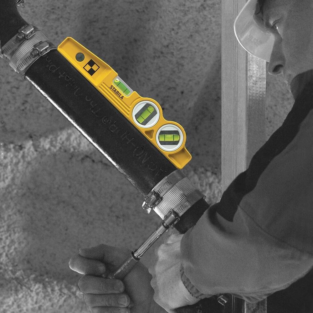 Stabila 25245 Type 81SMW45 Die Cast Three Vial Torpedo Spirit Level - Lined Out Stabila 25245 Type 81SMW45 Die Cast Three Vial Torpedo Spirit LevelSpirit Levels
